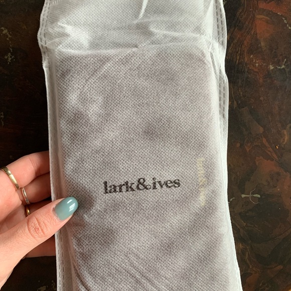 NWT Vegan Leather Wallet - Picture 2 of 6